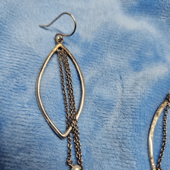 Allure Silpada earrings - Picture 2 of 2